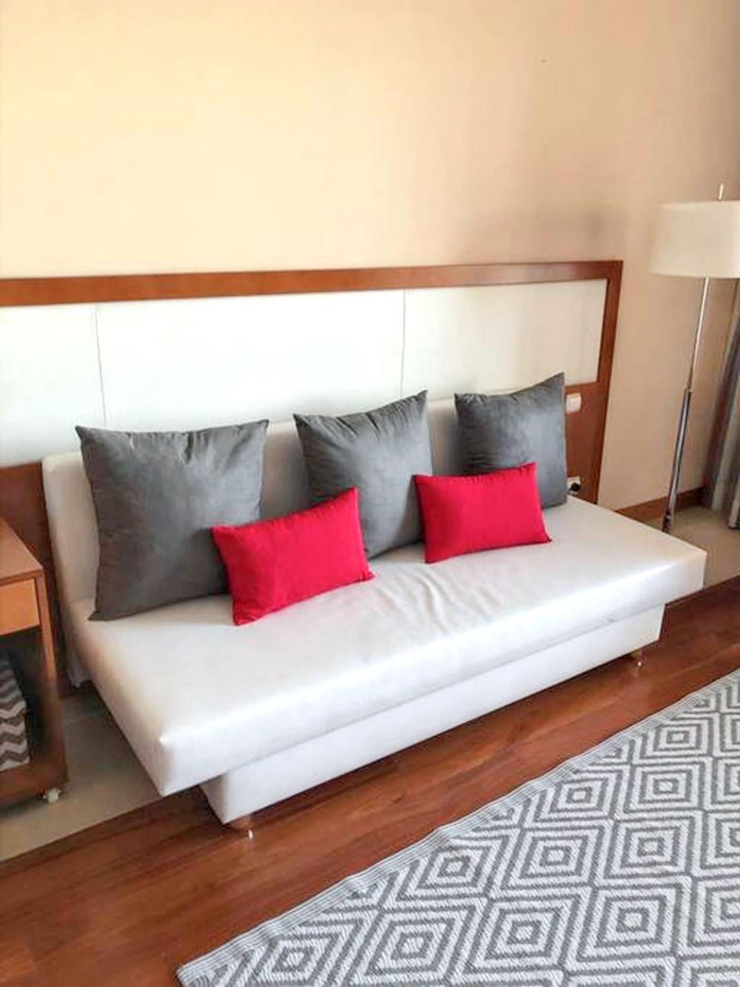 Charming Apartment In Estombar With Private Pool. 외부 사진