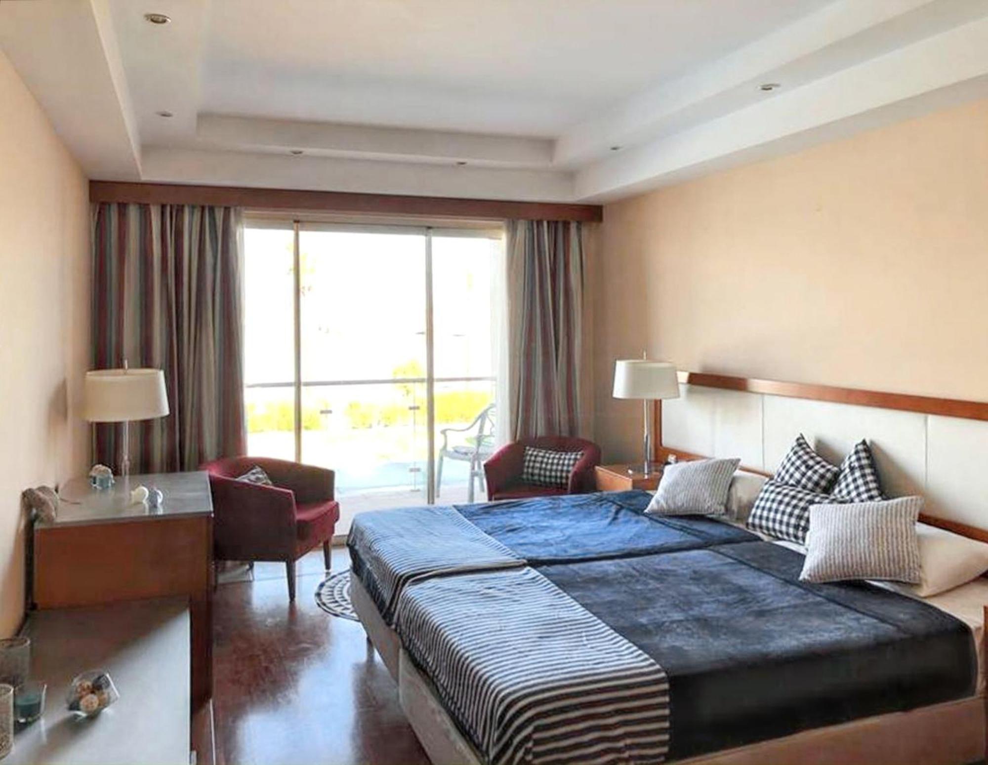 Charming Apartment In Estombar With Private Pool. 외부 사진